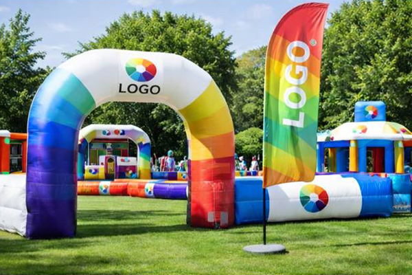 Брендирование аттракционов для мероприятий